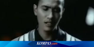 Aktifkan lagu cinta luar biasa dari andmesh kamaleng sebagai nada. Lirik Dan Chord Lagu Menyesal Dari Ressa Herlambang