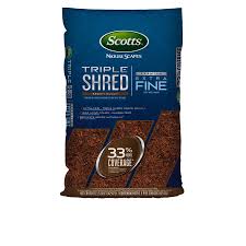 Scotts Nature Scapes Triple Shred 1 5 Cu Ft Brown Mulch In The Bagged Mulch Department At Lowes Com