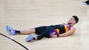 Devin booker scored 35 points, including the jumper over paul george and kawhi leonard as time expired. Nba Playoffs Suns Clippers Devin Booker Reached Out To A Former Player Before Wearing Mask In Game 3 Sports Illustrated Indiana Pacers News Analysis And More