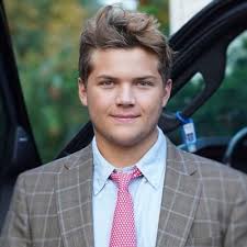 Tarik M. Reyes (@TarikReyes)