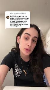 ¿Es apropiado usar keffiyeh como no palestino?