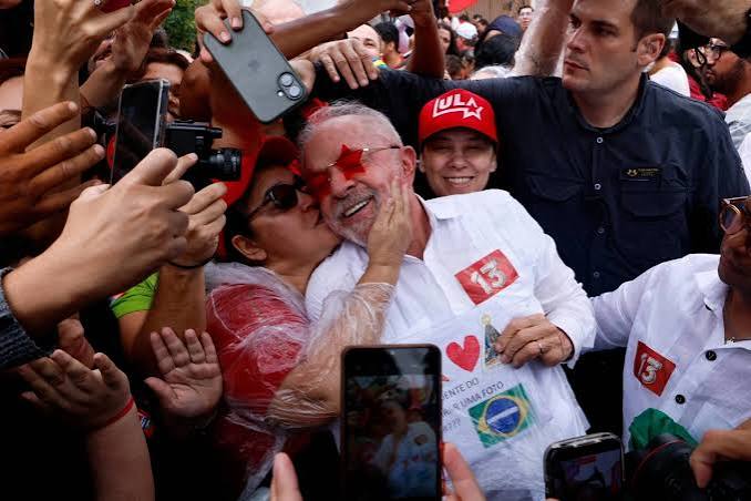 Brazil's Lula wins record fourth term in a shock comeback - The Japan Times
