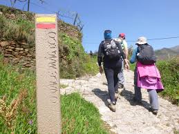 Great hot water, fresh drinkable water, air conditioner, tv with all channels and easy parking. Wikiloc Picture Of Trekking No Vale Magico Vale De Cambra 1 6