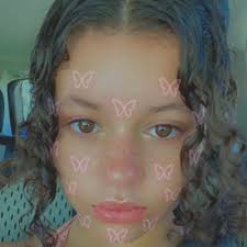 Tiara Tyler (@idkwhatever_)