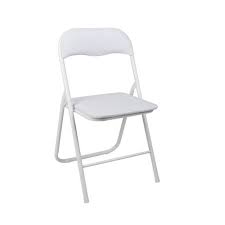 Simple Mais Pratique Cette Chaise Blanche Est A La Fois Pliante Et Rembourree L Alliance De L Utile Et De L Agreable Chaise Pliante Chaise Chaises Blanches