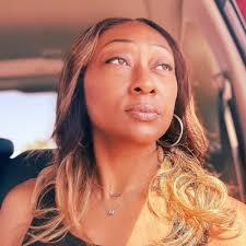 Denise Farmer (retired FBI) is the best thing to grace this documentary.  She knew from the jump that we were being taken for a ride. I think she is  ALL of us. #