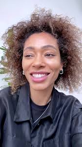 I finally big chopped. Thank you to Leah Hill at Aveda for the hair cut 🥰  #bigchopjourney #naturalhaircare #3c4a