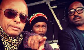 Kenny Lytle's Instagram, Twitter & Facebook