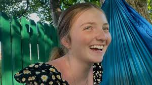 Here's how I used to edit my selfies to look pretty — and why I won't do it  anymore