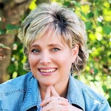 10 Influencers in 7 Weeks