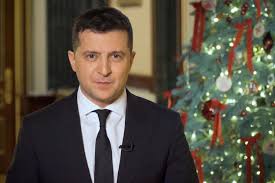 А в новорічні свята всі ми, немов діти, чекаємо на диво і бажаємо, щоб всі негаразди цього новорічне привітання президента: H Dsriogy G8nm