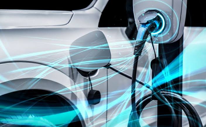 The Showdown Between Super Charging and Fast Charging Methods - AiPower