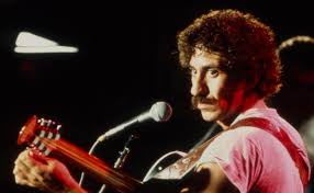 This list includes artists who have either been very important to the genre or have had a considerable amount of exposure (such as those that have been on a major label). Best Male Singers List Of Top 100 Vocalists Of The 50s 60s And 70s