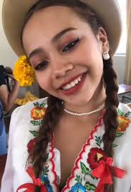 Cueca Chapaca: Dibujo de una Chapaca y Juventud Tarijeña