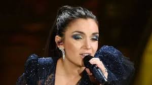 La cantante, classe 1994, sta vivendo un periodo d'oro per quanto riguarda la carriera. Elettra Lamborghini 13 Curiosita Sulla Sua Vita Che In Pochi Conoscono