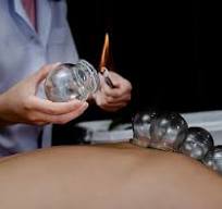 תמונה שממחישה פינוי זכוכית – השירות המקצועי והבטוח לטיפול בחומרים שבירים