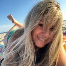 Chrissy Quinn's Instagram, Twitter & Facebook