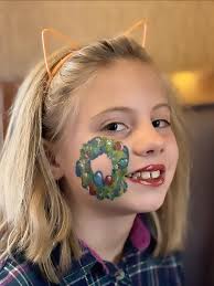 Holiday Face Painting by Anisha Kanakia, LLC *Get your Next Event Booked  Soon! anisha.k.sanghani@gmail.com  https://www.anishakanakia.com/face-paint-body-art Holiday Characters by:  Awesome Entertainment Columbus