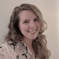 Elise Barlow's Instagram, Twitter & Facebook