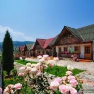 In bucovina, cazarea in pensiuni agroturistice este o practica turistica specifica regiunii. Cazare Gura Humorului 154 ProprietÄƒÈ›i RezervÄƒri Necomisionate