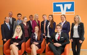 33, 86154 augsburg, germany, phone 0821 410680, opening hours. 10 Neue Azubis Vr Bank Vr Bank Starnberg Herrsching Landsberg Eg