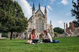 Southampton is a port city on england's south east coast. University Of Southampton Kindness And Care For Students During Covid 19 Study International