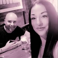 Nina Logan (@nina.logan.188) • Facebook, Connect with friends