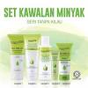 Jojoba, tea tree, squalane and marula oils are good for people with oily skin. 1