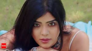 This video of Khushi Shah will set your heart racing | Gujarati Movie News  - Times of India