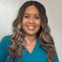 10 "Evelin Linares" profiles