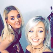 Anna Finlay (@Annafinlay)