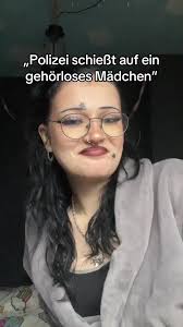 Skorp Mit Messer Farray