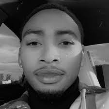 Michaela Malone's Instagram, Twitter & Facebook