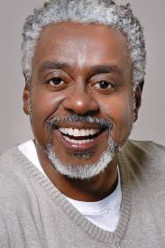 Romeu Evaristo revela ter superado depressão e comemora nova fase na vida e  na arte