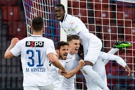 All information about fc zürich (super league) current squad with market values transfers rumours player stats fixtures news. Super League Der Fc Zurich Kann Wieder Von Europa Traumen