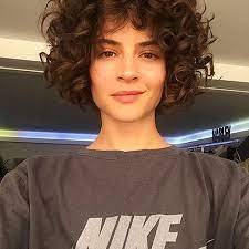 28 Haircuts For Short Curly Hair Curly Haircuts Short Kisa Sac Sac Pixie Sac