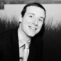 100+ perfiles de «Farnault»