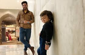Karan mehra is known for his work on как назвать эти отношения? Father S Day Special Karan Mehra On Life Post Fatherhood Preparing New Dads And His New Social Media Community Top Lead India