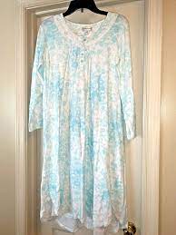 Granny nightgown