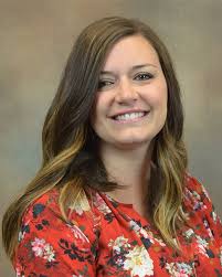 Amanda Arterburn's Instagram, Twitter & Facebook