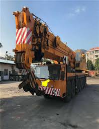 Economical Used 200 Ton Liebherr Truck Crane With Good Condition