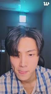 Hi guys so magpapadala Ako ng names para SA walk the line tour concert ng  Enhypen SA march 1 comment your name and bias para masulat ko sa banner