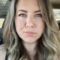 50+ perfiles de «Janelle»