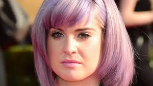 I don't give a f**k what anyone has to say, osbourne told hosts dax holt and adam glyn on their hollywood raw podcast, responding to multiple plastic surgery rumours. Kelly Osbourne Unrecognisable After Secret Weight Loss Surgery