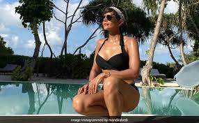 Xavier's college and sophia polytech respectively. Mandira Bedi Is Chilling Like A Villain In Maldives See Pic The Dani Post