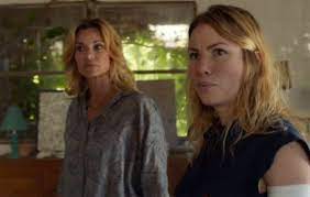 Voir série demain nous appartient en streaming. Anna En Couple Avec Lyes Et Alex Couche Avec Chloe Demain Nous Appartient 21 07 2017 Demain Nous Appartient Nouveautes Tele Com