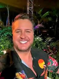 Seems you can get away with saying any old unproven thing if you are pro  road. There is very little if anything factual said by the pro road  commentators in this feature.