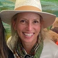 Vickie Criswell's Instagram, Twitter & Facebook