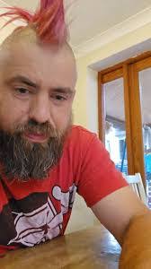 Tim Holly's Instagram, Twitter & Facebook