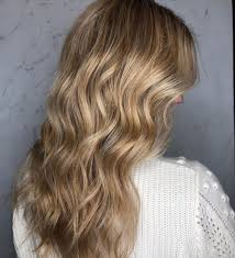 As the reverse version of short blonde hair with burgundy lowlights, burgundy short hair with blonde highlights is more for witty independent types who are looking for. 32 Lowlights Ideas You Have To See Compared To Highlights